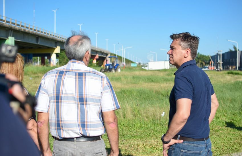 El Gobernador acompañó los trabajos de limpieza y desmalezamiento en Resistencia