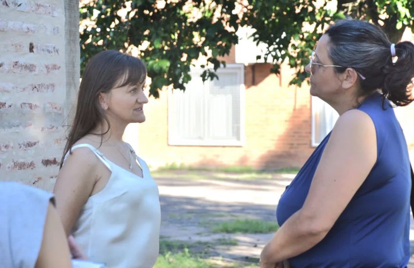 La Vicegobernadora Silvana Schneider estuvo en Colonia Popular