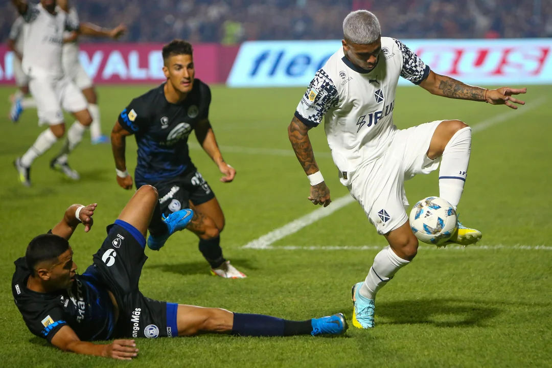 Con gol de Ayrton Costa, Independiente debutó con un triunfo en Mendoza