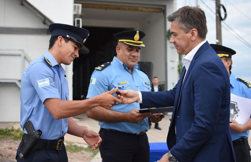 Zdero entregó vehículos recuperados de la gestión anterior, a dependencias policiales