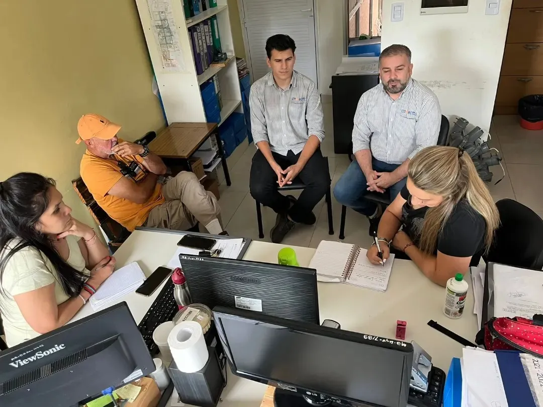 Gestión de Obras Públicas de la Municipalidad de Barranqueras para el mantenimiento del alumbrado público de la Ciudad