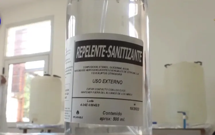 Mil litros de repelente fabricado en el Chaco ingresaron en la red sanitaria