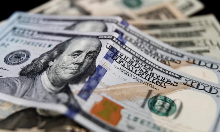 El dólar blue subió por segundo día consecutivo: cerró a $ 1.255 para la venta tras aumentar 20 pesos