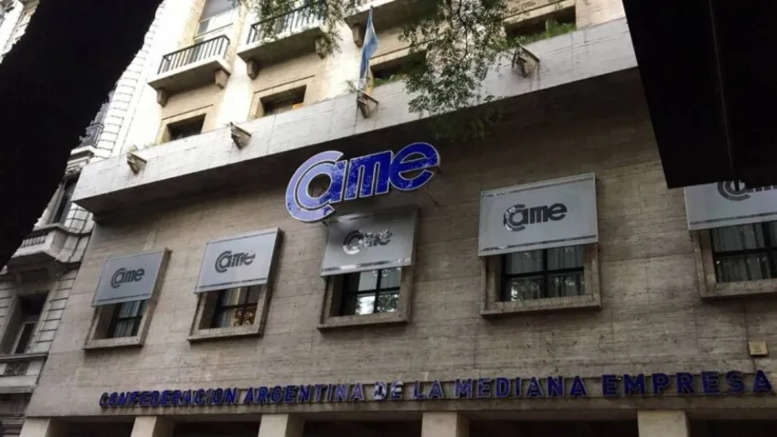 CAME informó que las ventas minoristas cayeron 13,7% interanual en diciembre y cerraron 2023 en baja