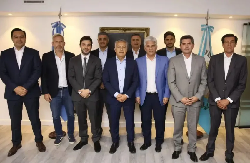 Zdero y gobernadores de JxC fijan postura sobre la Ley Ómnibus e insisten en compensaciones por Ganancias