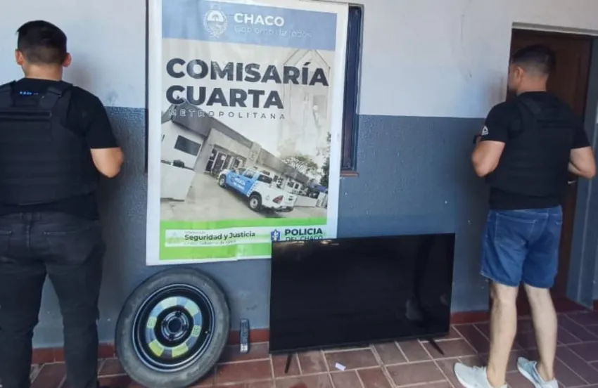 Detuvieron a dos jóvenes, uno de ellos menor, por el robo e incendio de un auto en Resistencia