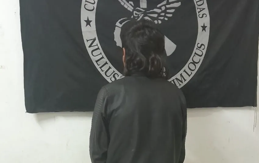 Operativos de prevención en Sáenz Peña terminaron con un hombre detenido: llevaba un arma escondida