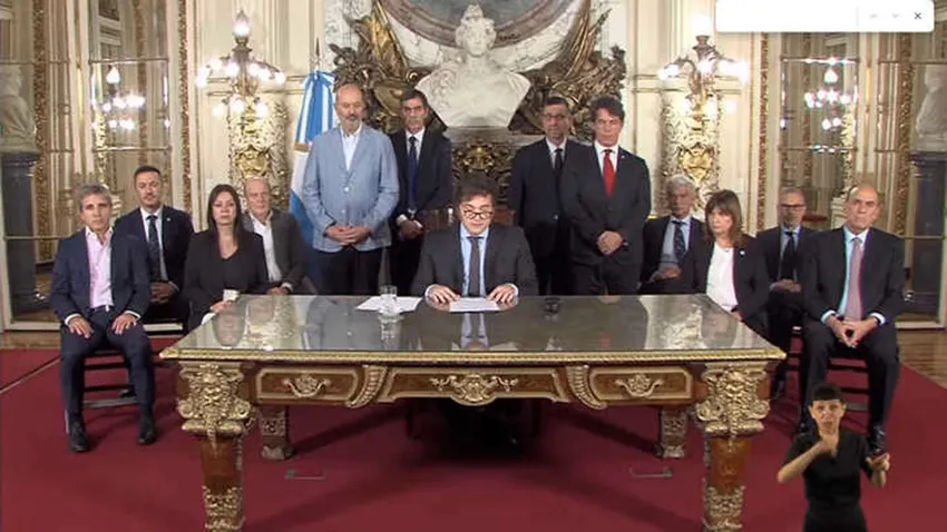 DNU: la Justicia aceptó la apelación del Gobierno y ahora todo recae en una nueva Cámara