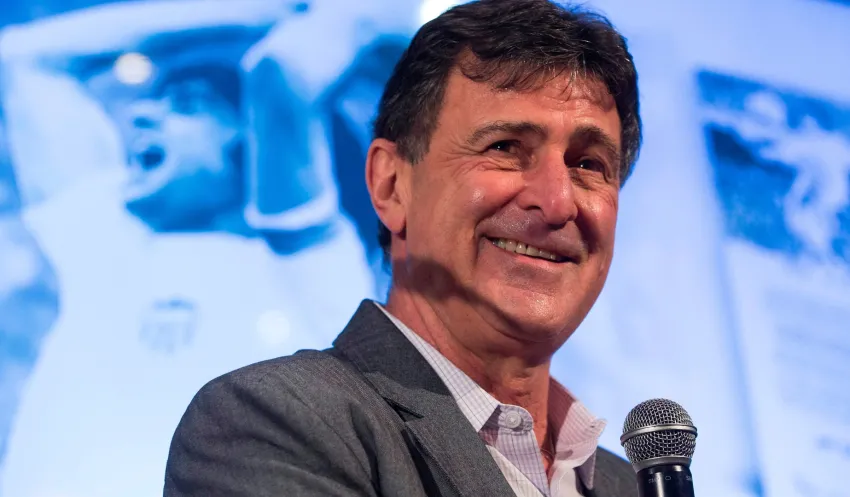 Mario Kempes: «La AFA no existe hace cinco o seis años y la primera estrellita la pusimos nosotros»