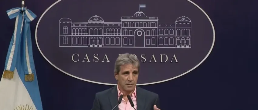 Luis Caputo: «Hemos decidido retirar el capítulo fiscal de la Ley de Bases»