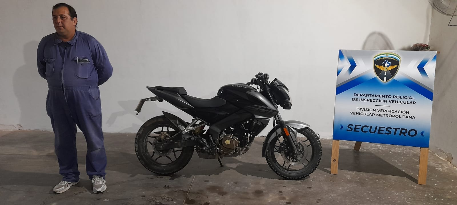 Policía Caminera: secuestran cubiertas de contrabando, intervienen carga de girasol y secuestran una moto con documentaciones apócrifas