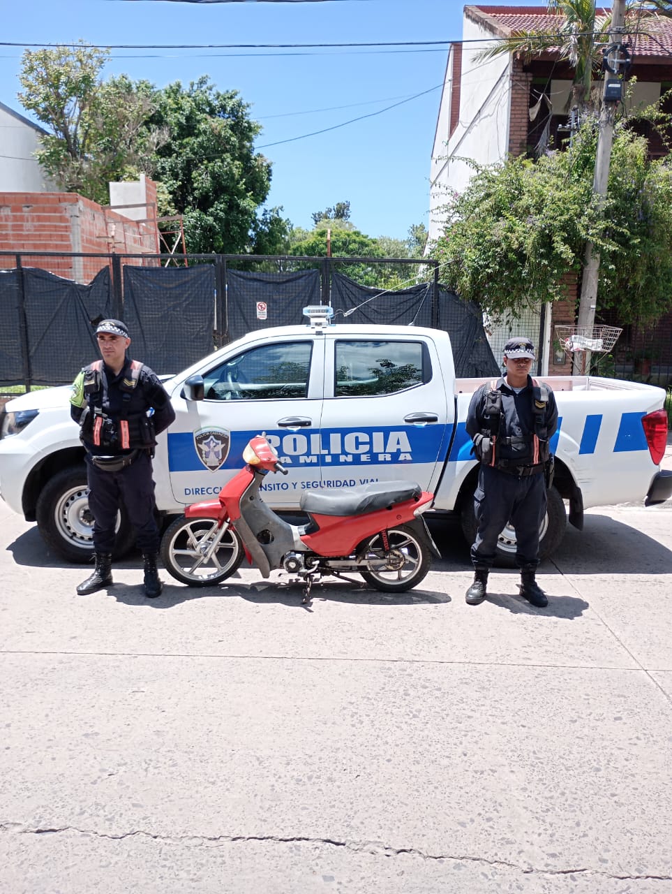 Operativos de Caminera permitieron que dos motos más regresen a sus verdaderos dueños