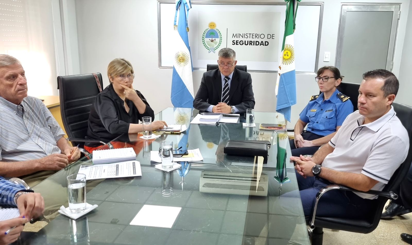 El Gobierno provincial impulsa el programa Vigía para garantizar la seguridad en las escuelas