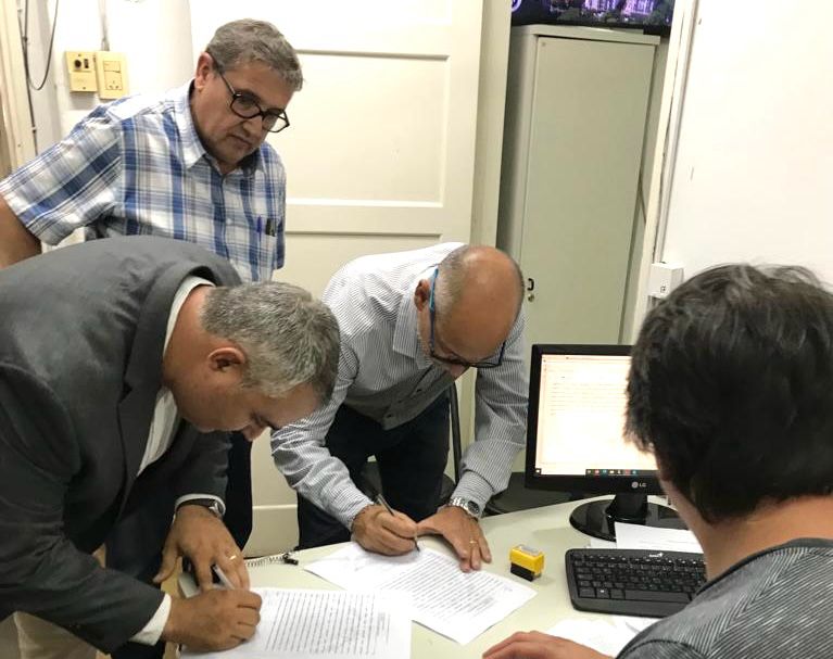 El IPDUV presentó denuncia por abuso de autoridad contra Claudia Panzardi por la entrega irregular de una vivienda en Laguna Blanca