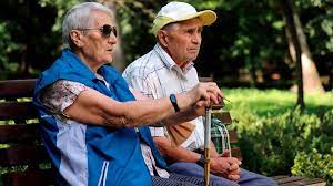 Se oficializó un bono de 55 mil pesos para jubilados y pensionados