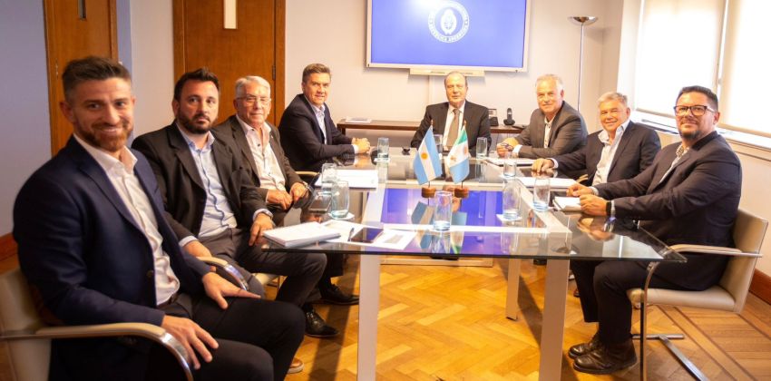 El Gobernador Zdero estuvo reunido con Guillermo Ferraro, Ministro de Infraestructura de la Nación