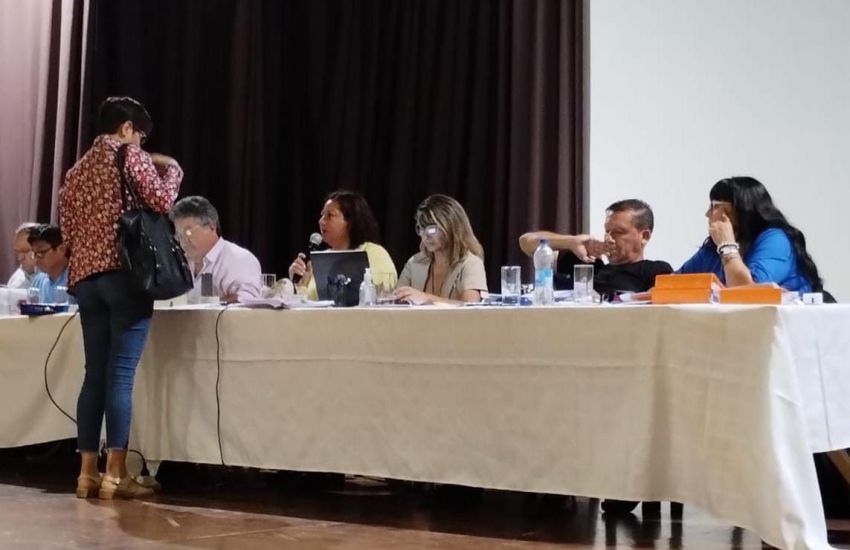 Primer acto de adjudicación de cargos de nivel primario: «junto a los docentes estamos cumpliendo un anhelo y uno de los objetivos que nos fijamos» dijo la Ministra Naidenoff