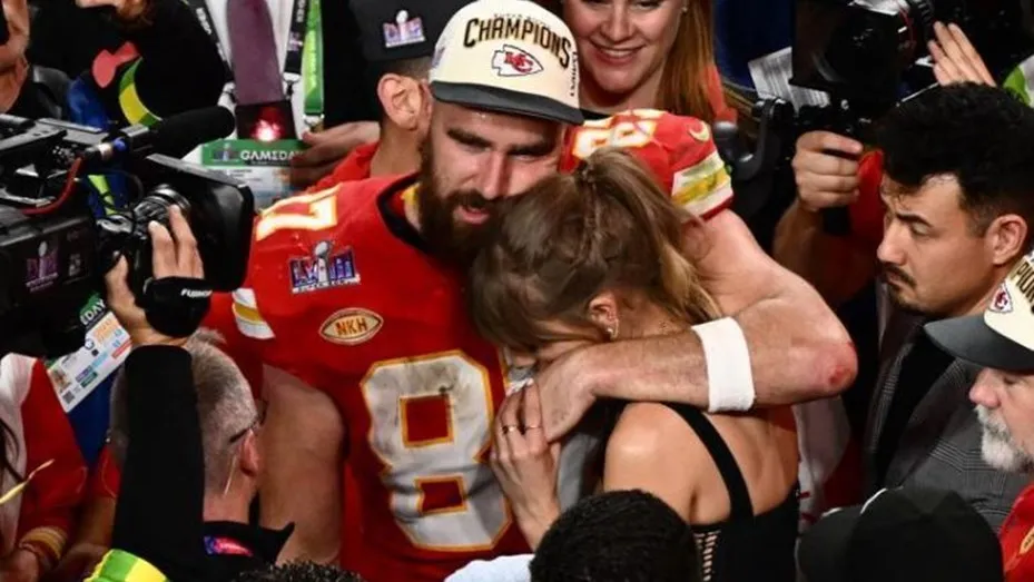 Taylor Swift donó 100.000 dólares a la familia de la víctima del tiroteo en Kansas