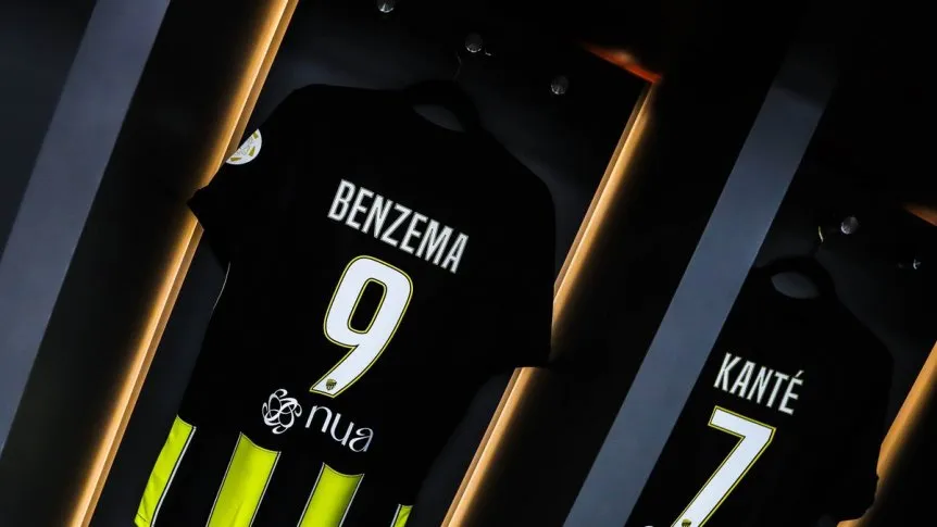 Benzema volvió a la titularidad en Al Ittihad y se terminó la polémica con Gallardo