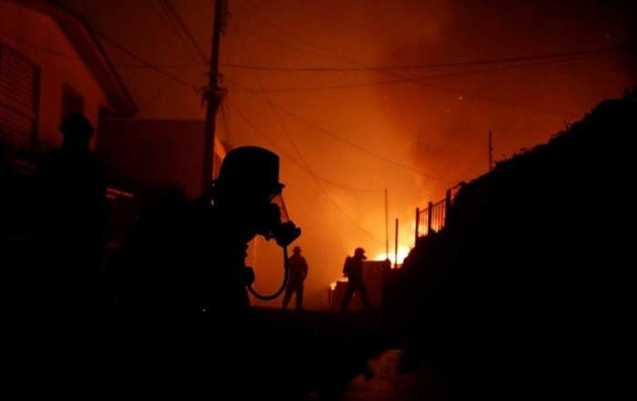 Chile con 123 muertos por los incendios: «41.000 casas quemadas»