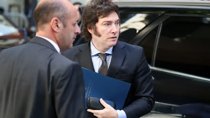 Contrapropuesta del Gobierno: redujeron la cantidad de empresas a ser privatizadas