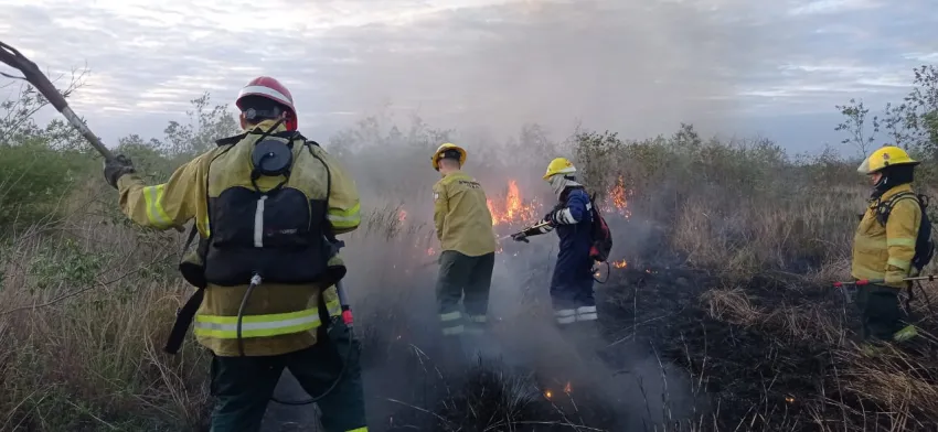 Preocupa la cantidad de incendios en la zona urbana de Sáenz Peña: hay alrededor de 12 intervenciones diarias