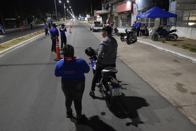 El Municipio de Barranqueras realizó un importante operativo de “Alcohol Cero”