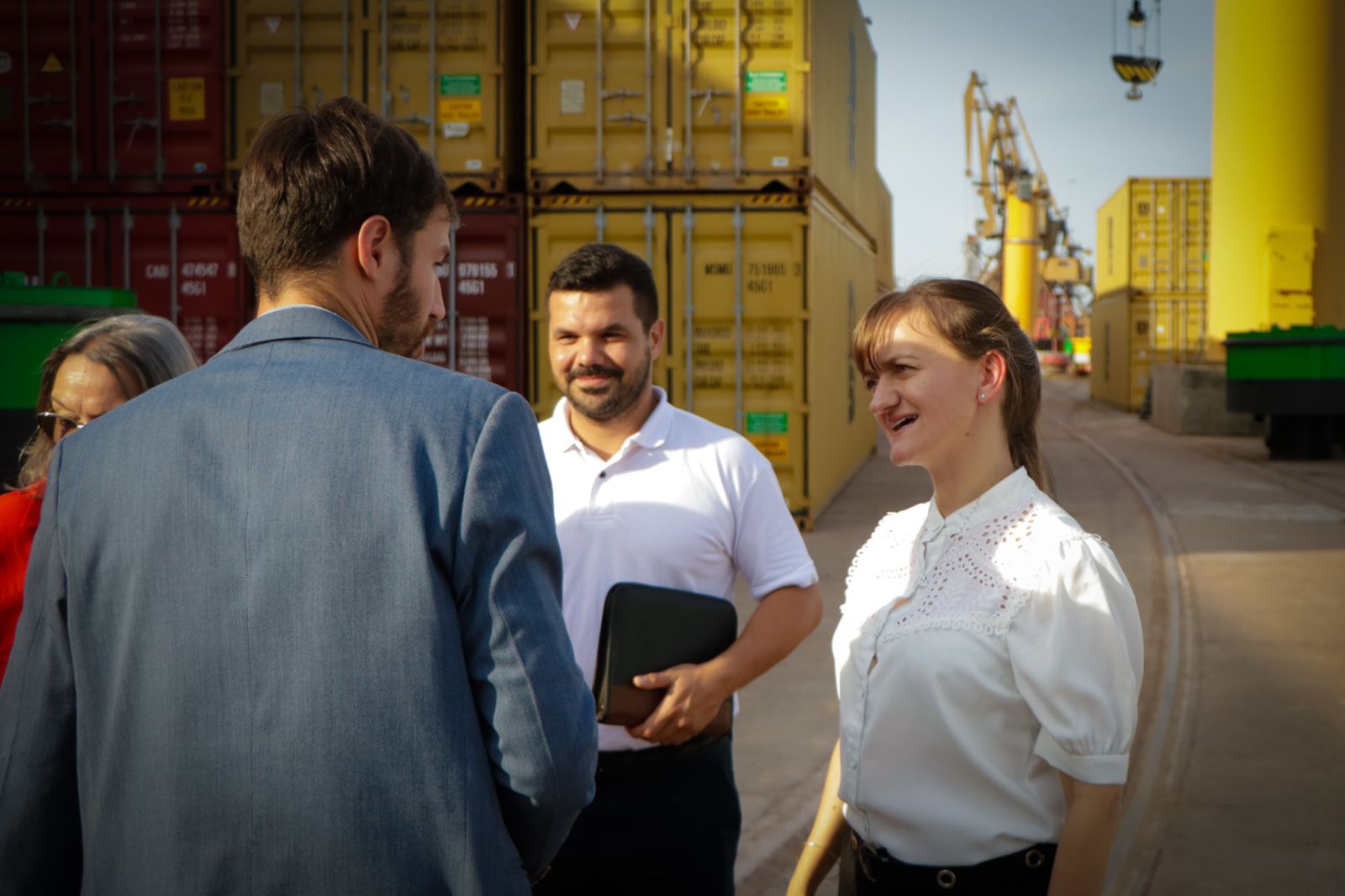 El Gobierno Provincial sumaría a YPF en el dragado del riacho Barranqueras