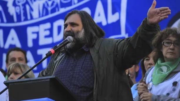 Docentes aseguran que la reunión con el Gobierno fue una “pérdida de tiempo” y esta tarde anunciarían un paro