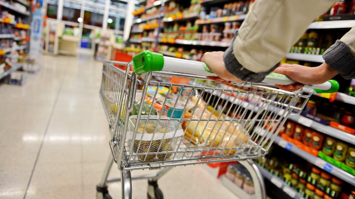 Tras el fin del cepo cambiario, la inflación se desaceleró al 2,8% en abril