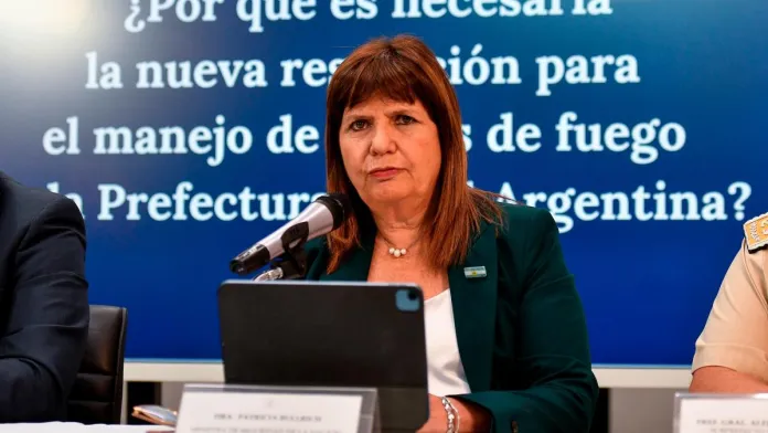 Bullrich se distancia de Macri y se enfría la alianza del PRO con los libertarios