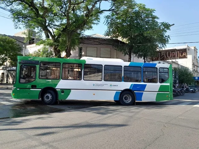 Reunión UTA-empresarios: el servicio de colectivos será normal hasta el 3 de abril
