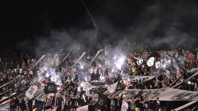 Mataron a un hincha de Gimnasia de Mendoza en un enfrentamiento entre dos facciones de la barra