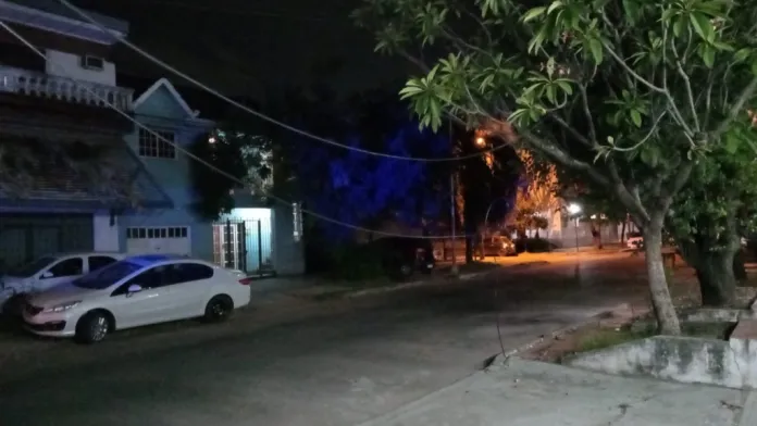 Atraparon a un robacables justo luego de cortar el tendido eléctrico por calle Franklin