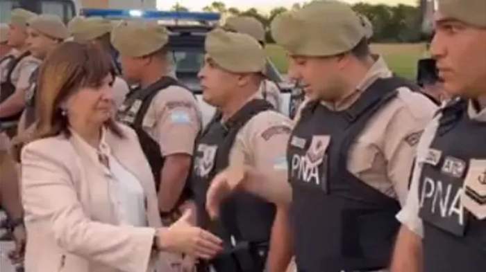 Rosario: Patricia Bullrich recibió a las fuerzas federales