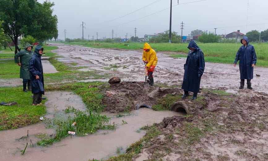 Resistencia: El municipio trabaja tras el temporal y piden precaución al circular