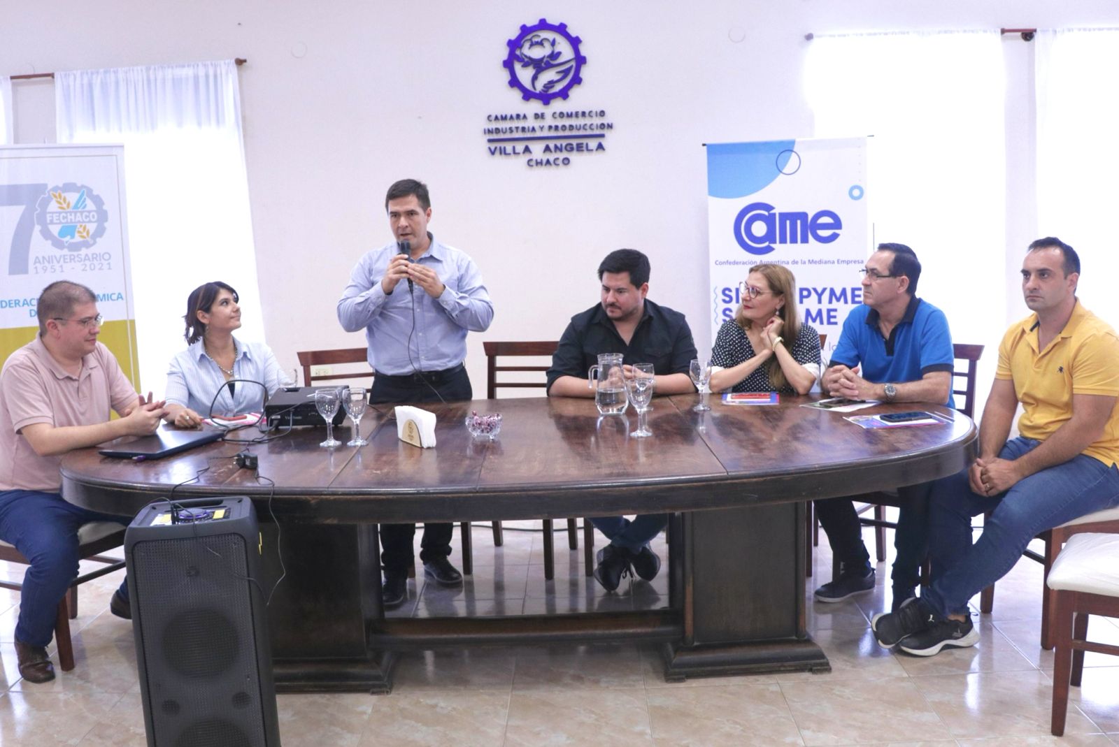 Emprende Rosa: Producción presentó la línea de créditos en Villa Ángela