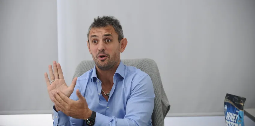 Menem dijo que Kicillof «no es parte de la solución de la Argentina, sino del problema»