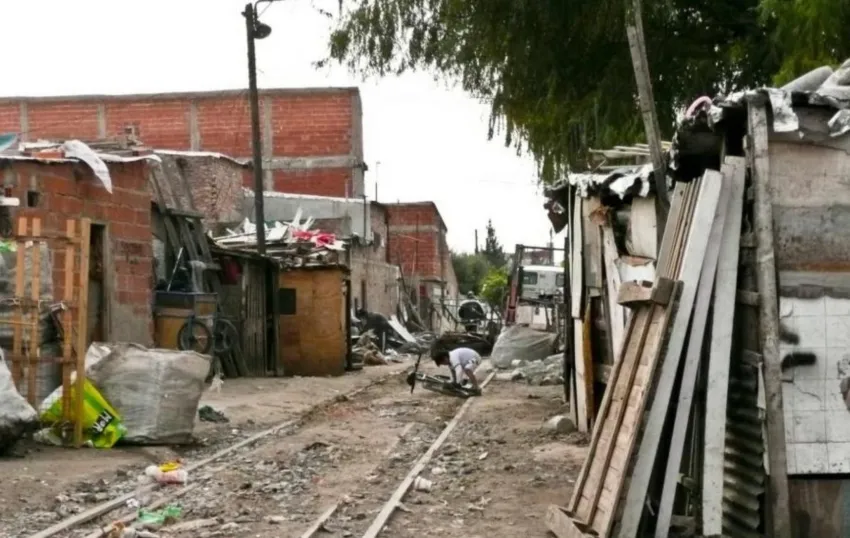 Argentina encabezó el ranking mundial de «Miseria» económica en 2023
