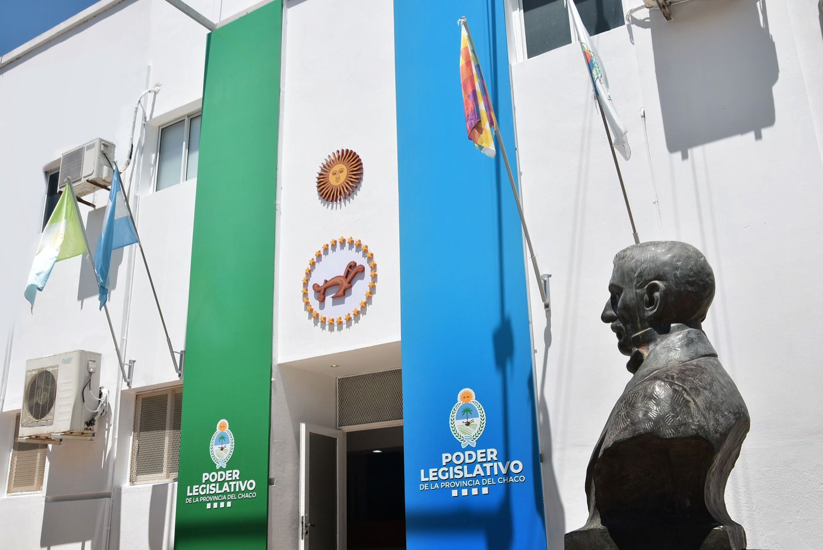 Una a una la integración de las diecisiete comisiones permanentes de asesoramiento legislativo