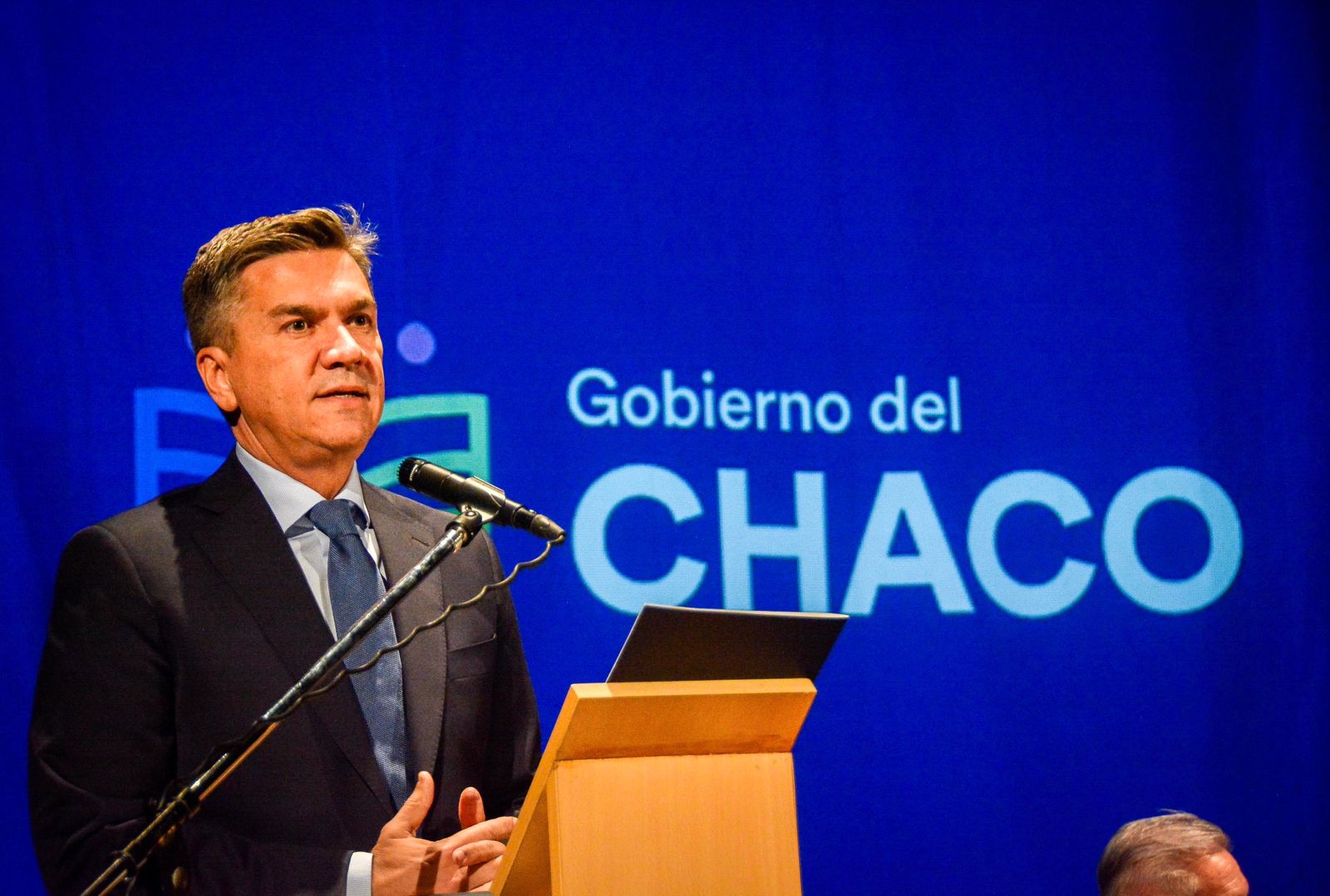 El Gobernador acompañó la presentación del libro “La hermandad de los astronautas: el juicio a las juntas por dentro” de Gil Lavedra