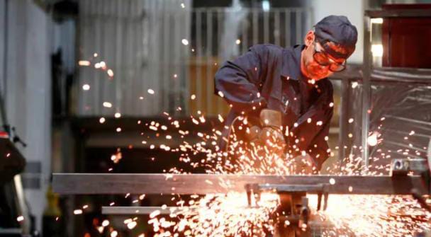 Fuerte desplome de la industria: cayó 12,4% en enero