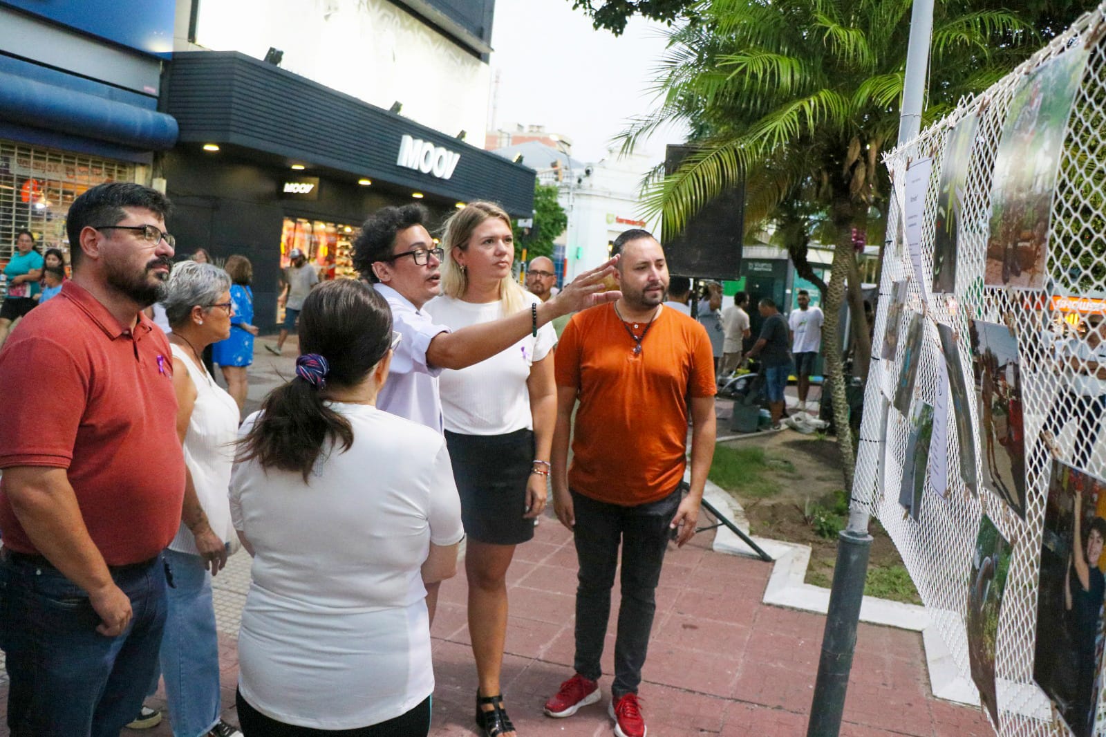 Sentido mensaje contra la violencia de genero propuso el Municipio de Resistencia en la Peatonal