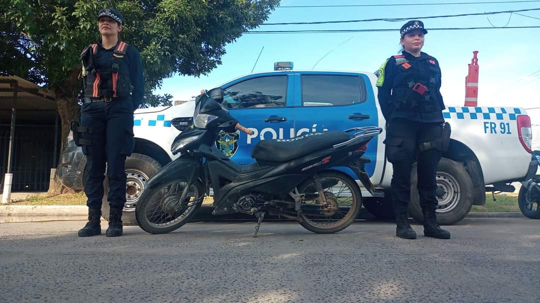 Policía Caminera recupera una motocicleta robada hace dos meses