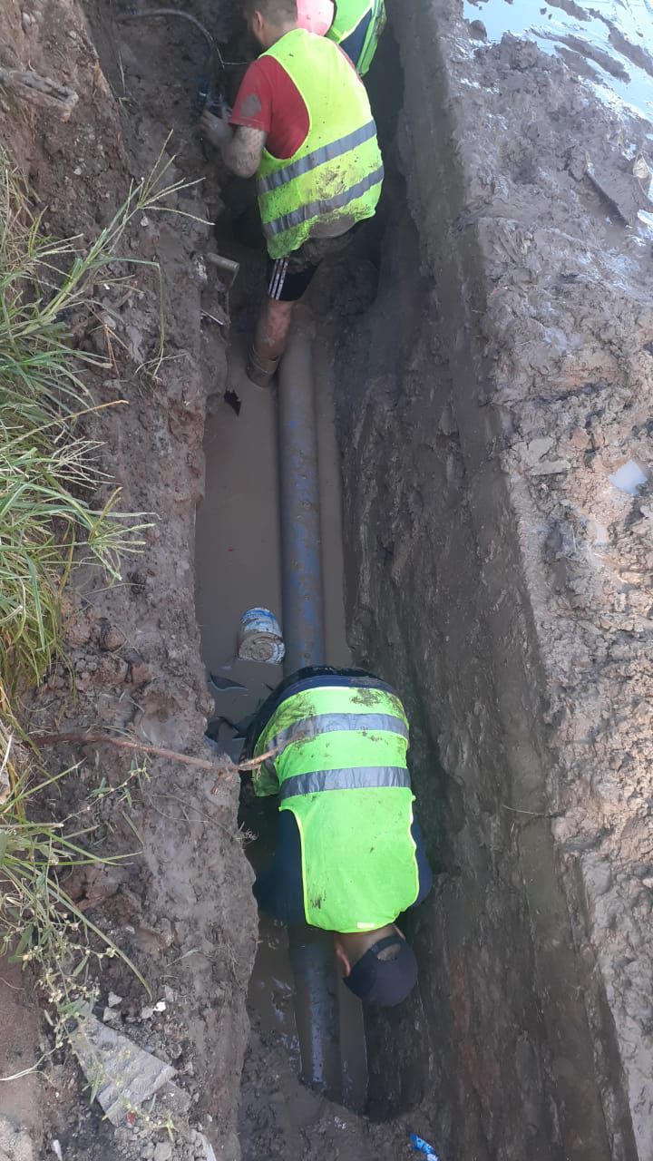 Resistencia: ante la rotura de un caño de red cloacal, Sameep intervino para reparar y restaurar el servicio