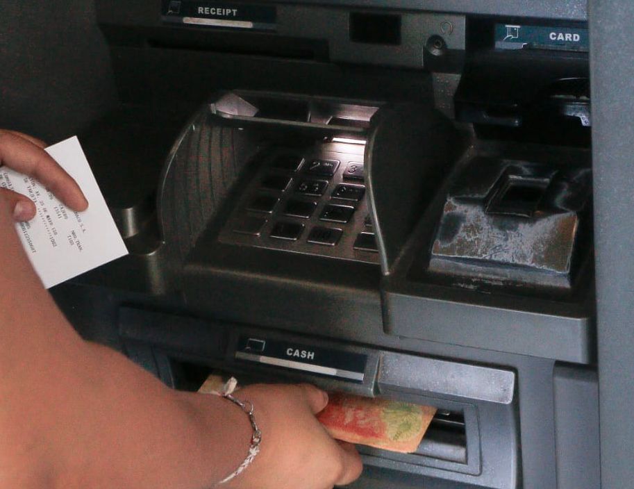 Comienza hoy el pago de sueldos para la Administración Pública Provincial