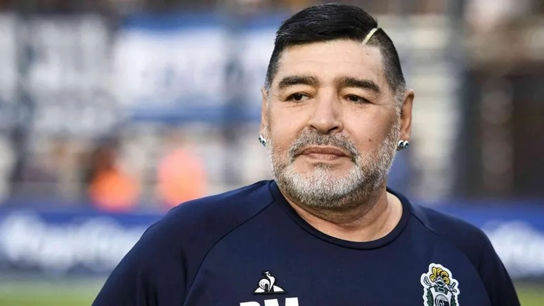 Postergan el juicio por la muerte de Diego Maradona que iba a empezar el 1° de octubre