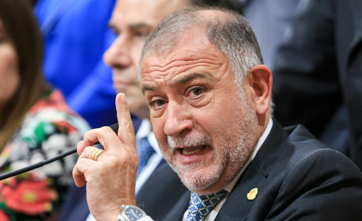 Luis Juez dijo que el aumento que se dieron los senadores fue un «bochorno»