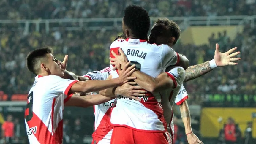 River venció al Deportivo Táchira en el debut