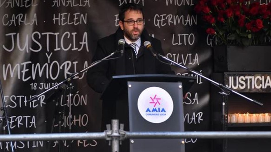 El presidente de la AMIA advirtió que Irán tiene en la región “una presencia que asusta”